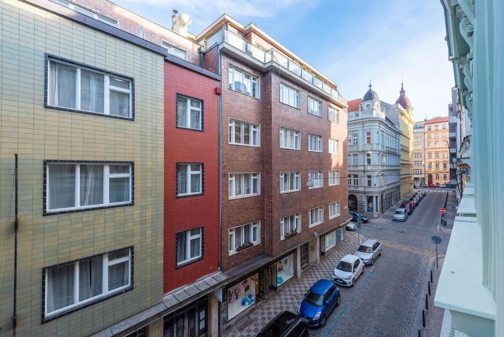 Side Prag